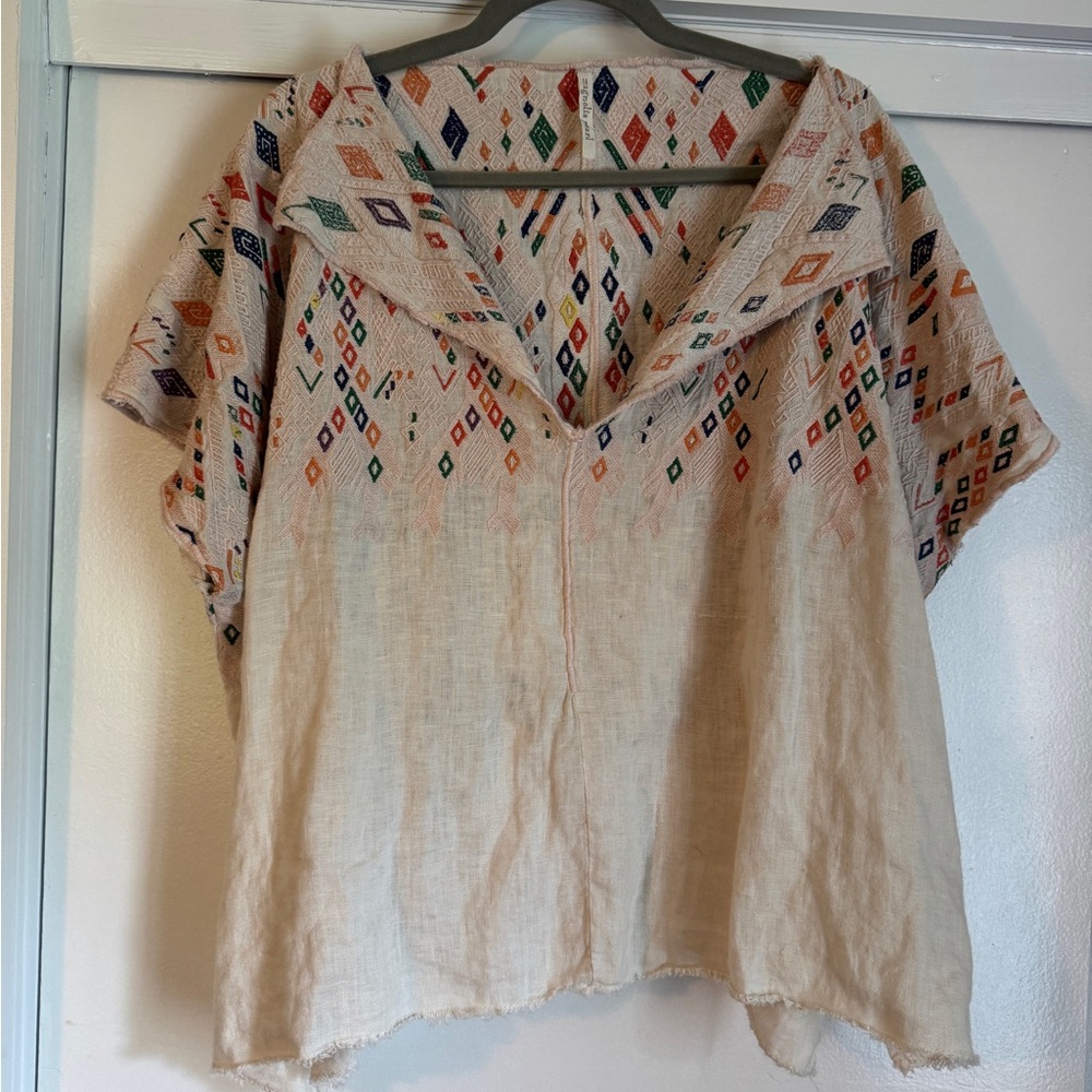 Magnolia Pearl Linen Embroidered Top